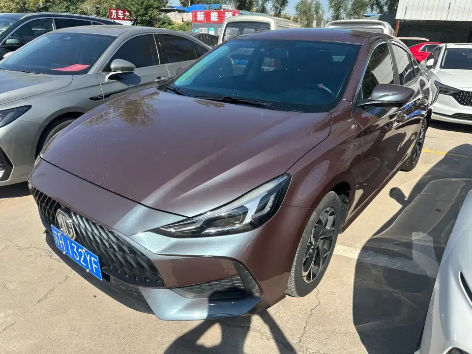 MG MG5 180DVVT CVT Youth Luxury Edition 2022