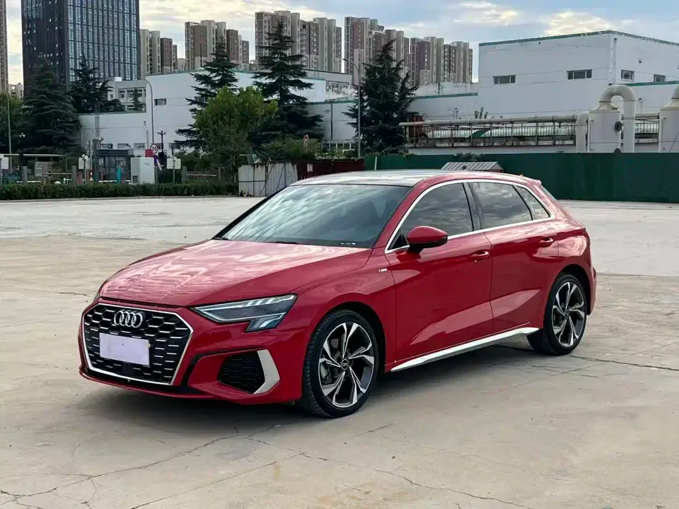 Audi A3 Sportback 35 TFSI Luxury Sport 2023