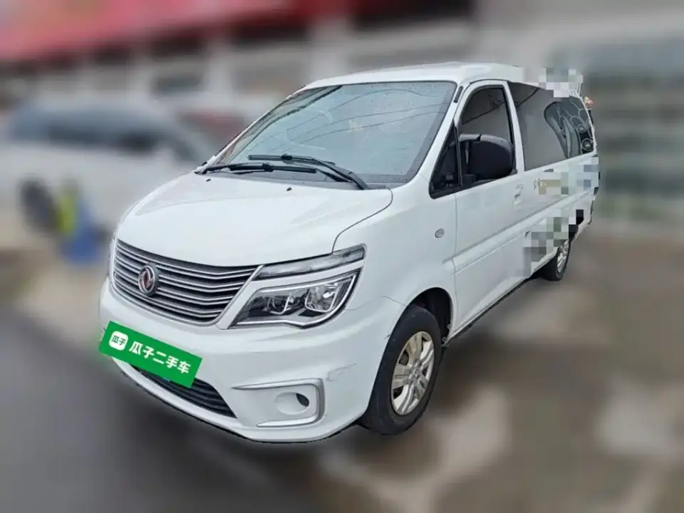 Dongfeng Fengxing Lingzhi M5L 1.6L Base Model 7-Seater 2021