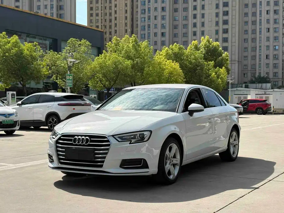 Audi A3 Limousine 35 TFSI Progressive Type China VI 2020