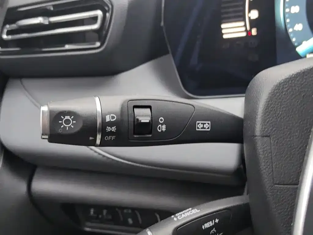 BAIC Beijing U5 PLUS 1.5L CVT Luxury Edition 2021 — фото 21