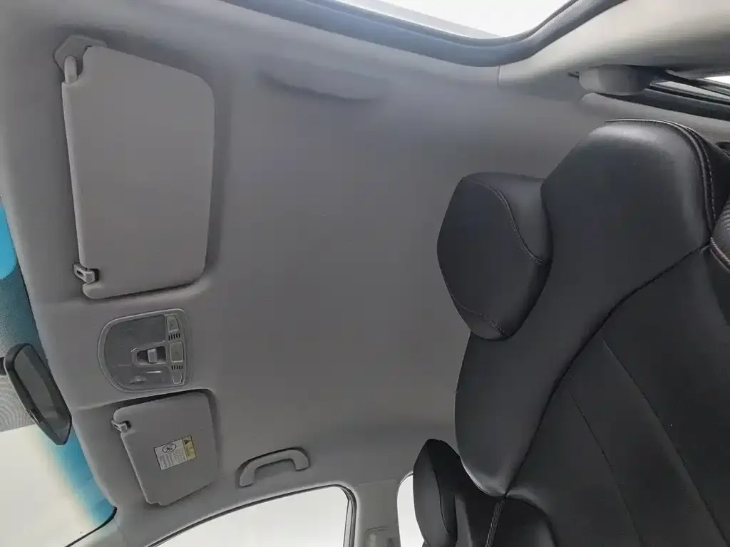 BAIC Beijing U5 PLUS 1.5L CVT Luxury Edition 2021 — фото 14