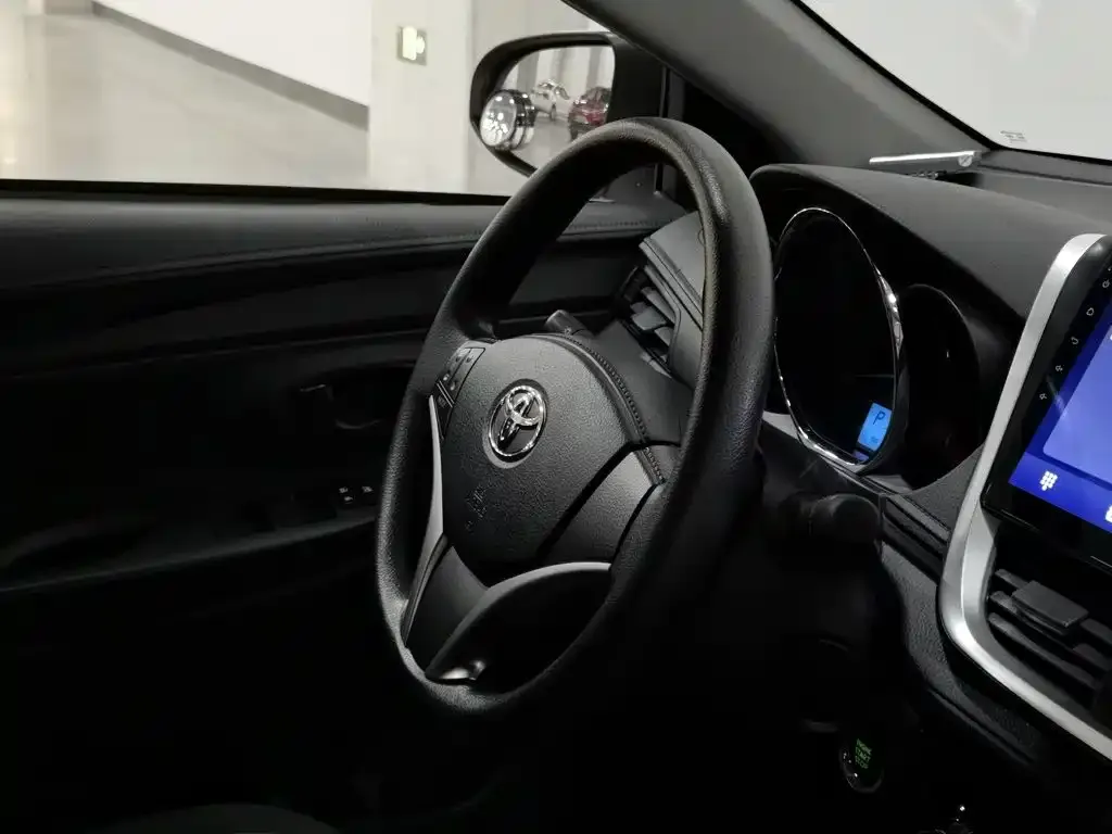 Toyota Vios 1.5L 20th Anniversary Edition 2023 — фото 22