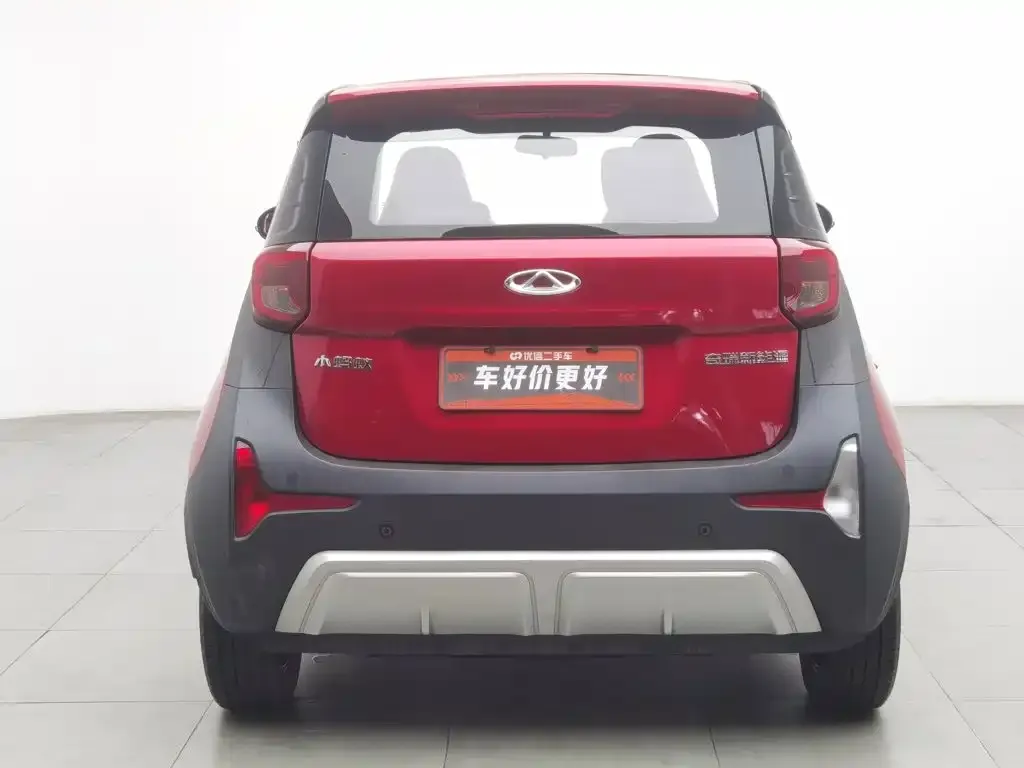 QQ New Energy Little Ant Sweet Pink Half Sugar Edition LFP 29.2kWh 30kW 301km 2023 — фото 4