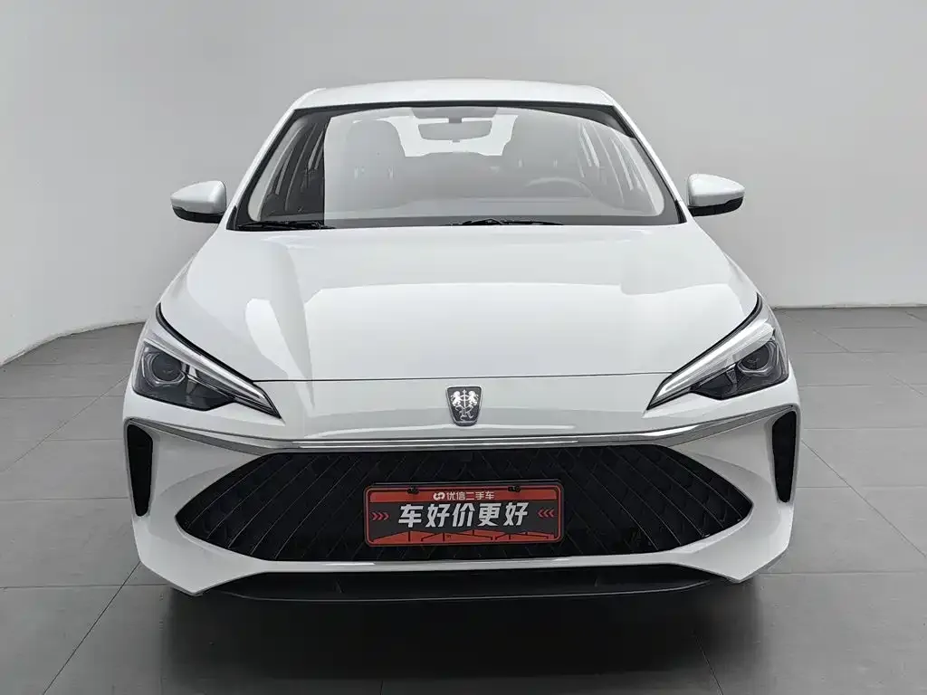 Roewe i5 1.5L Manual Comfort Edition 2024 — фото 3