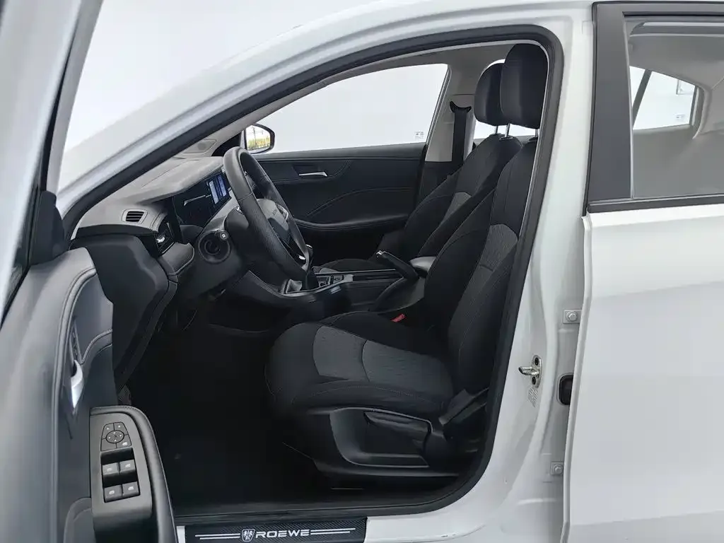 Roewe i5 1.5L Manual Comfort Edition 2024 — фото 10