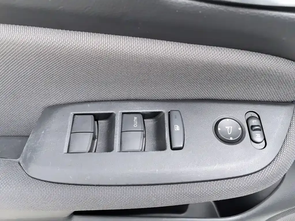 Honda LIFE 1.5L CVT SPO-SS Agile Edition 2022 — фото 9