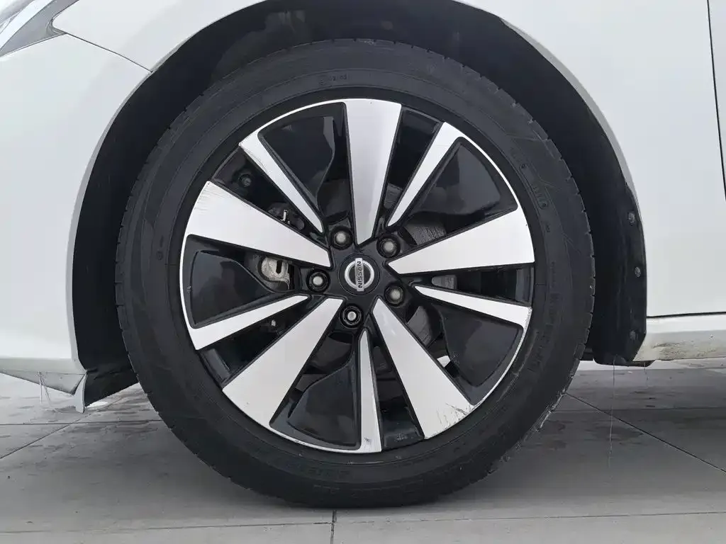 Nissan Teana 2.0L XL Comfort 2021 — фото 17