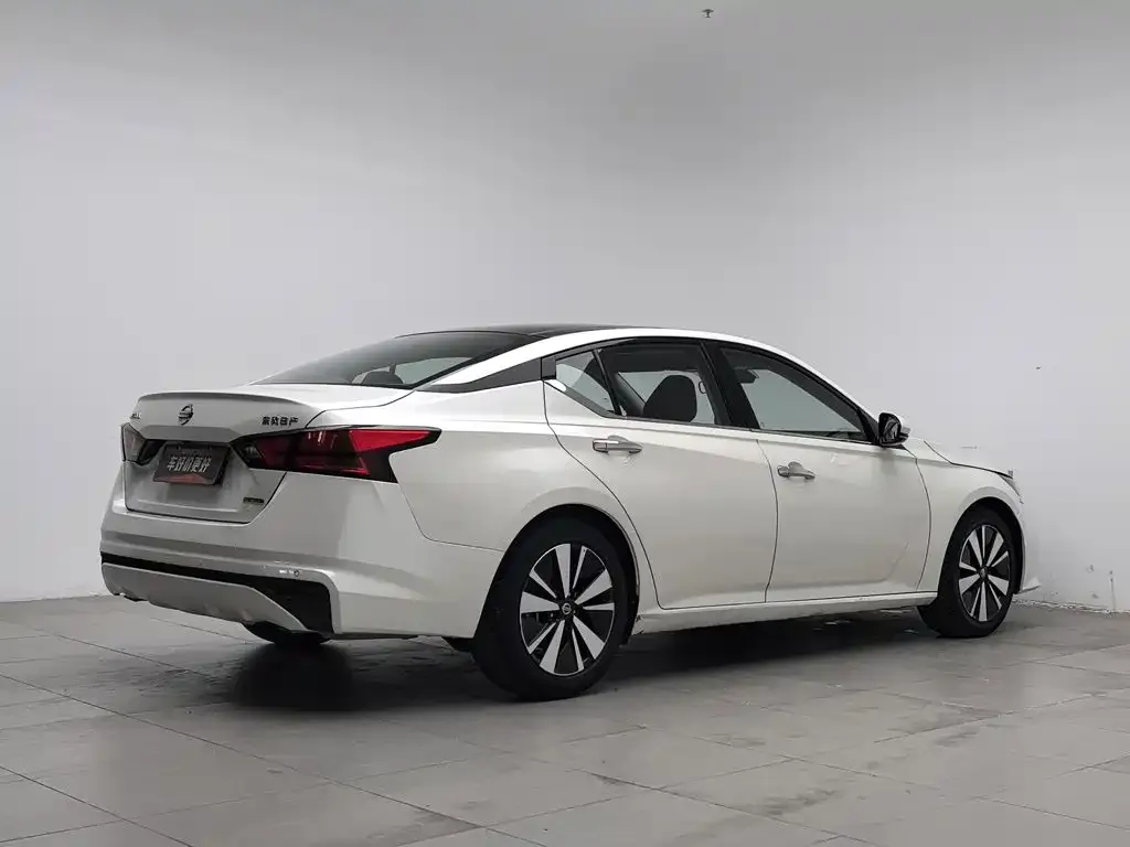 Nissan Teana 2.0L XL Comfort 2021 — фото 2