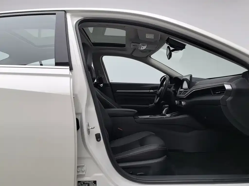 Nissan Teana 2.0L XL Comfort 2021 — фото 23