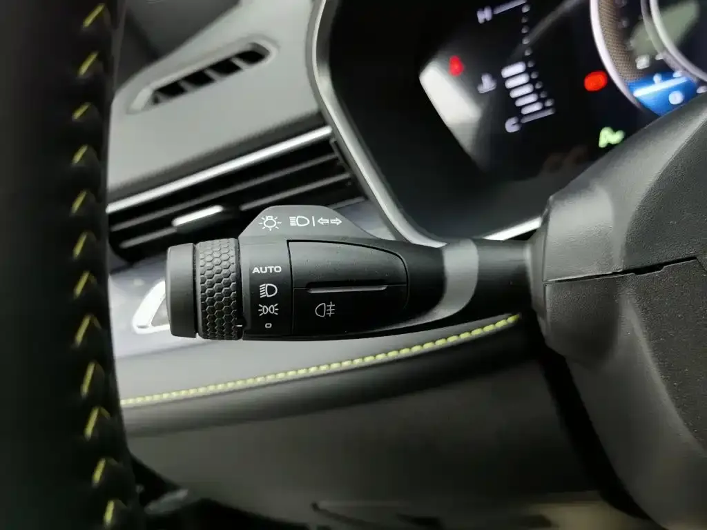 Geely Xing Rui 1.5TD Soaring Edition 2024 — фото 21