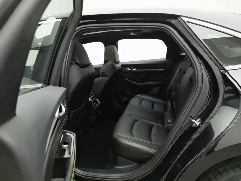 Geely Xing Rui 1.5TD Soaring Edition 2024 — фото 15