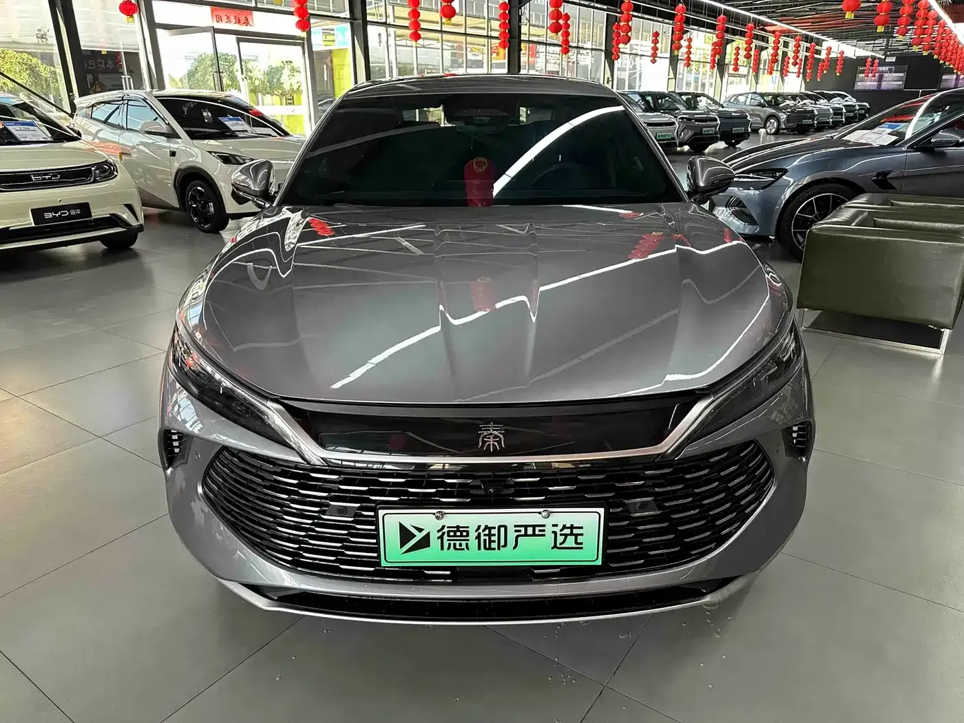 BYD Qin L DM-i Smart Drive Edition 120KM Surpassing 2025 — фото 2