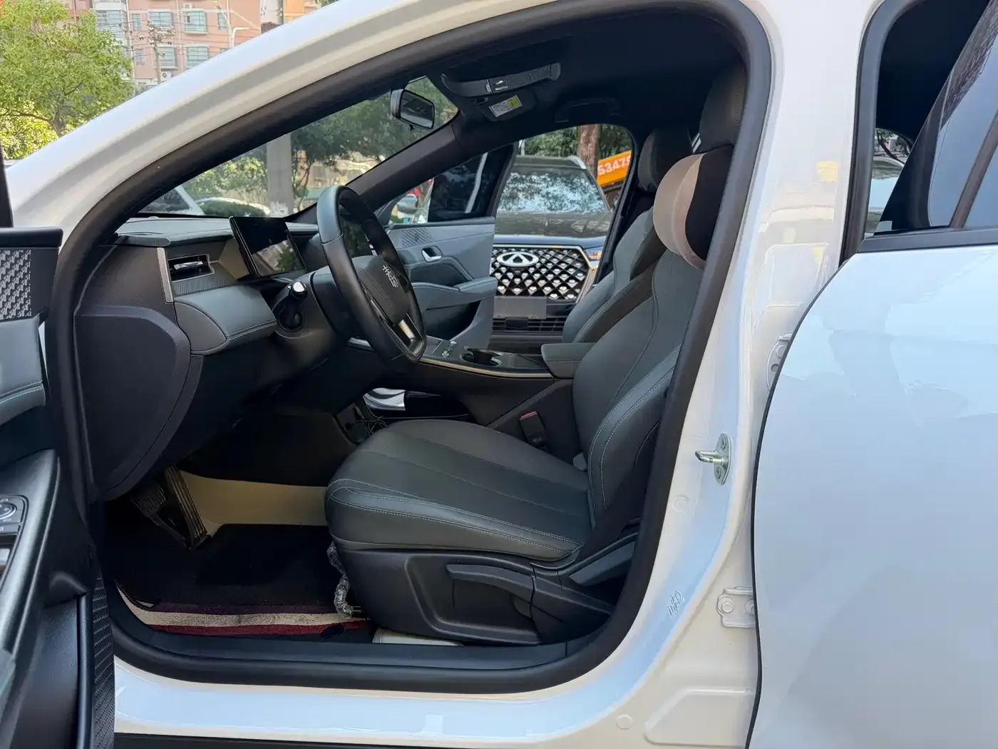 BYD Qin PLUS EV Smart Drive Edition 510KM Progressive 2025 — фото 4