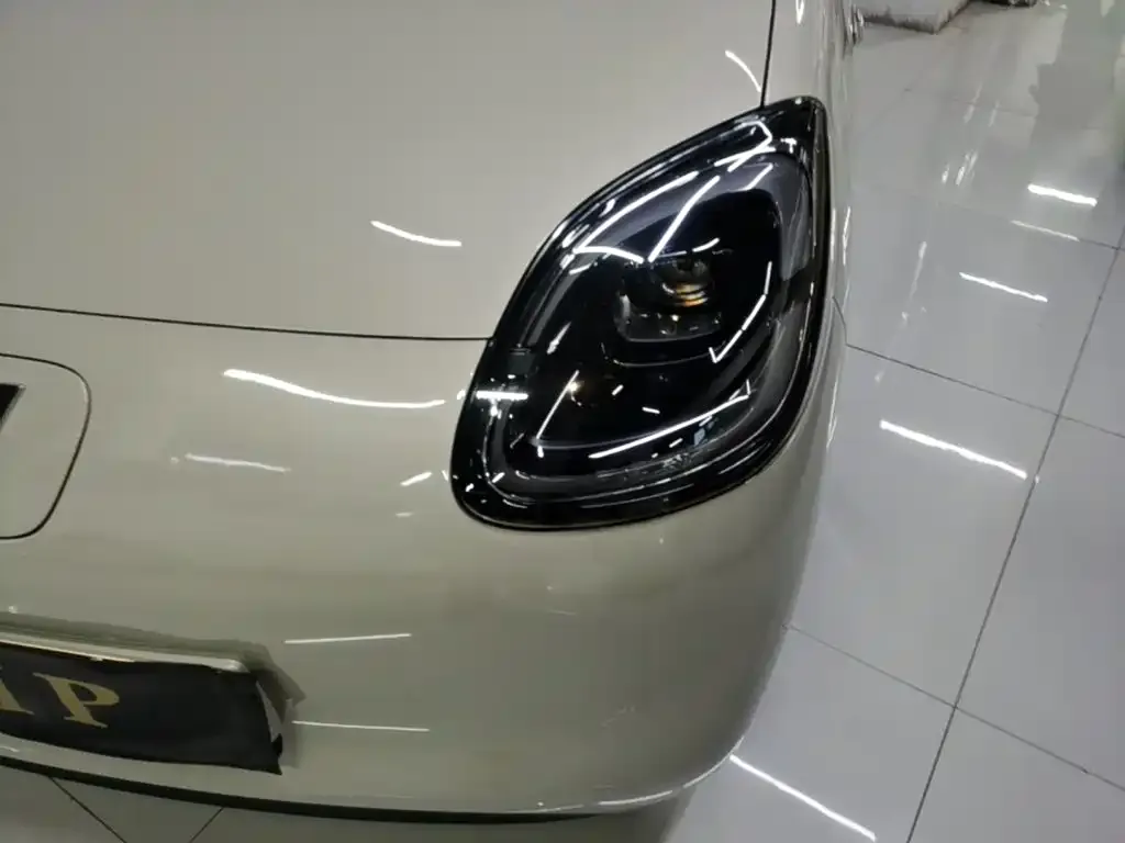 Wuling Motors Hongguang MINIEV 4-Door Advanced 2025 — фото 24