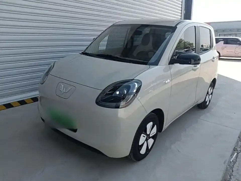 Wuling Motors Hongguang MINIEV 4-Door Advanced 2025