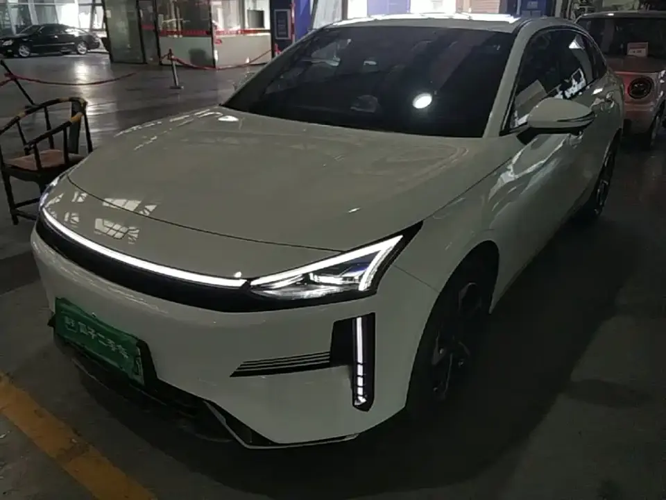 Geely Galaxy Galaxy L6 EM-i 140km Starship Edition 2025