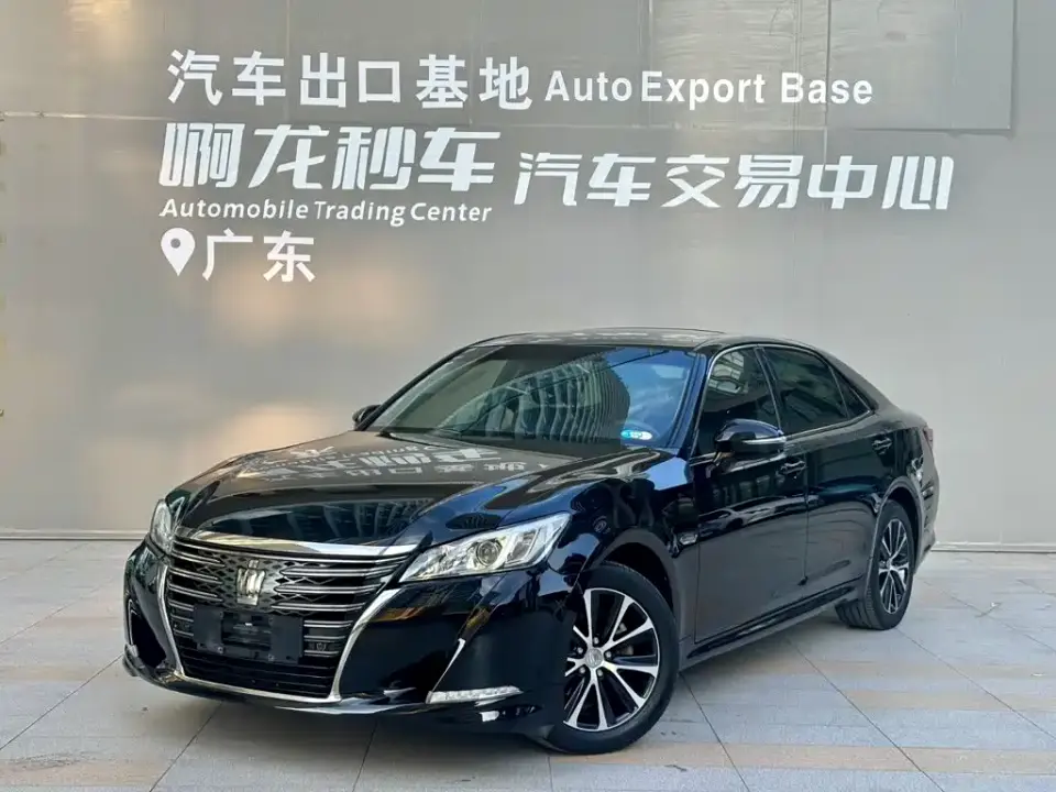 Toyota Crown 2.0T Fashion Edition 2019