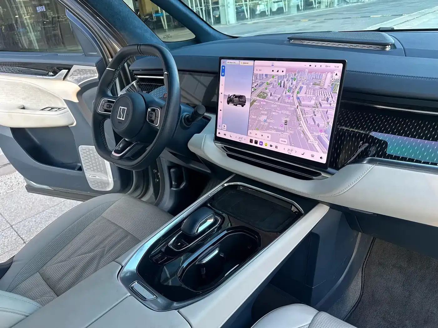 Zeekr 009 7-Seat Aisle AWD Version 108kWh 2024 — фото 16