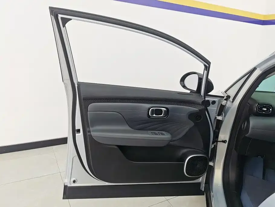 Aion UT Model 330 Starlight Edition 2025 — фото 7