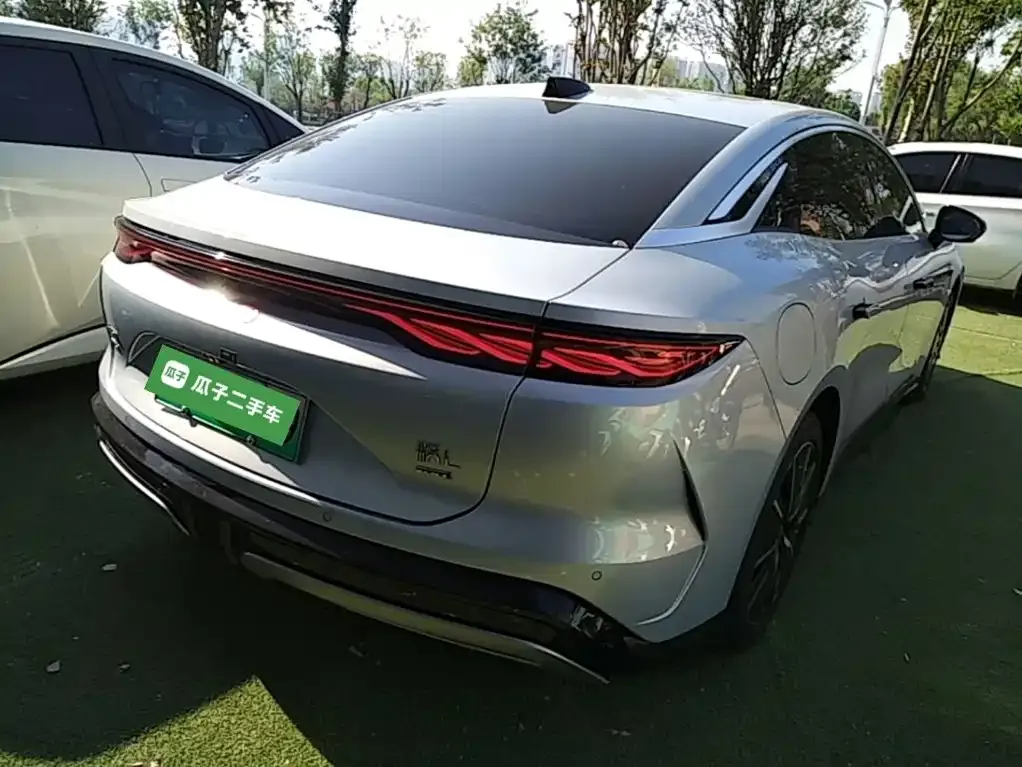 BYD Han L Model DM-i 200KM LiDAR Premium 2025 — фото 7