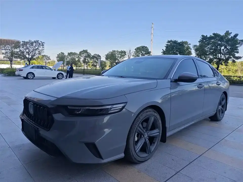 Honda Inspire 260TURBO Delicate Edition 2023