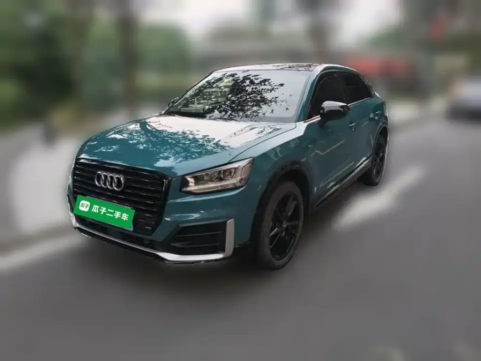 Audi Q2L Model 35 TFSI Fashion Dynamic 2021