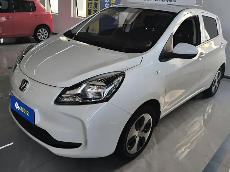 Changan Benben E-Star National Edition Heartjoy LFP (31.86kWh) 2021
