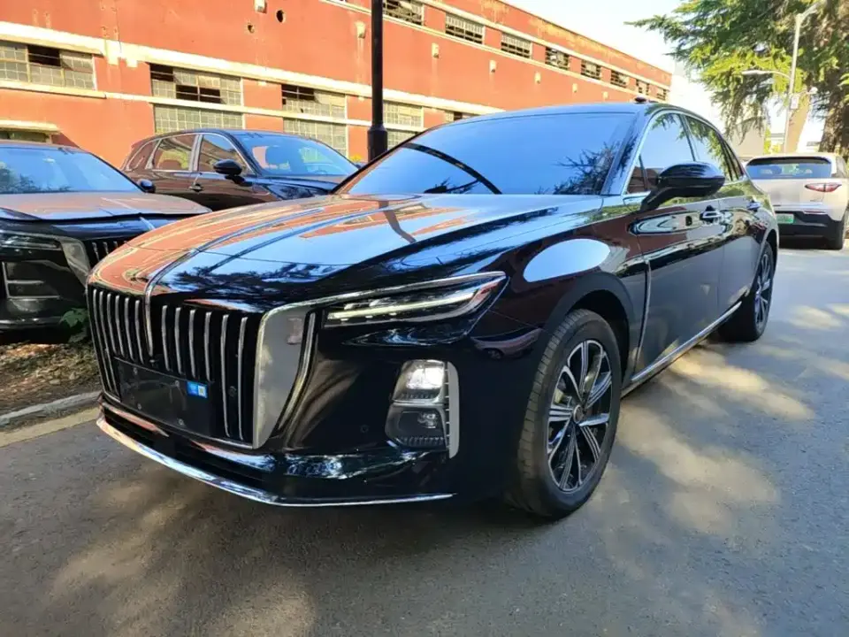 Hongqi H5 PHEV 130 Super Hybrid Edition 2025