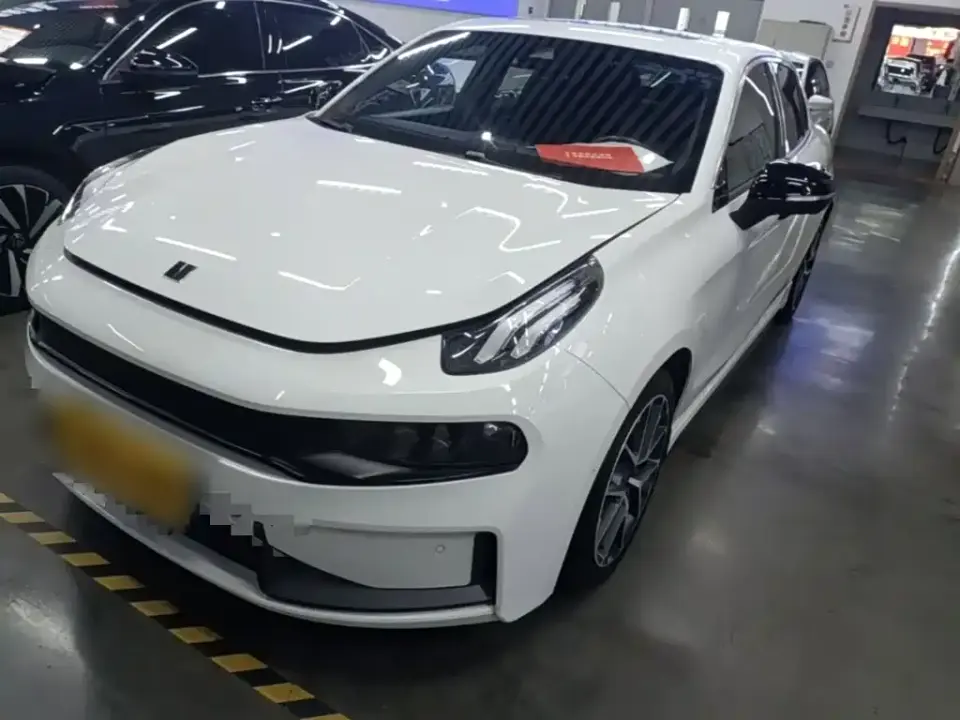 Lynk & Co 03 2.0TD Auto Jin Champion Edition 2021