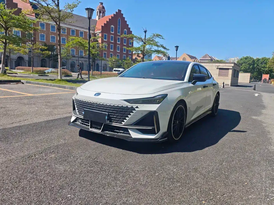 Changan UNI-V 1.5T Sport Edition 2022