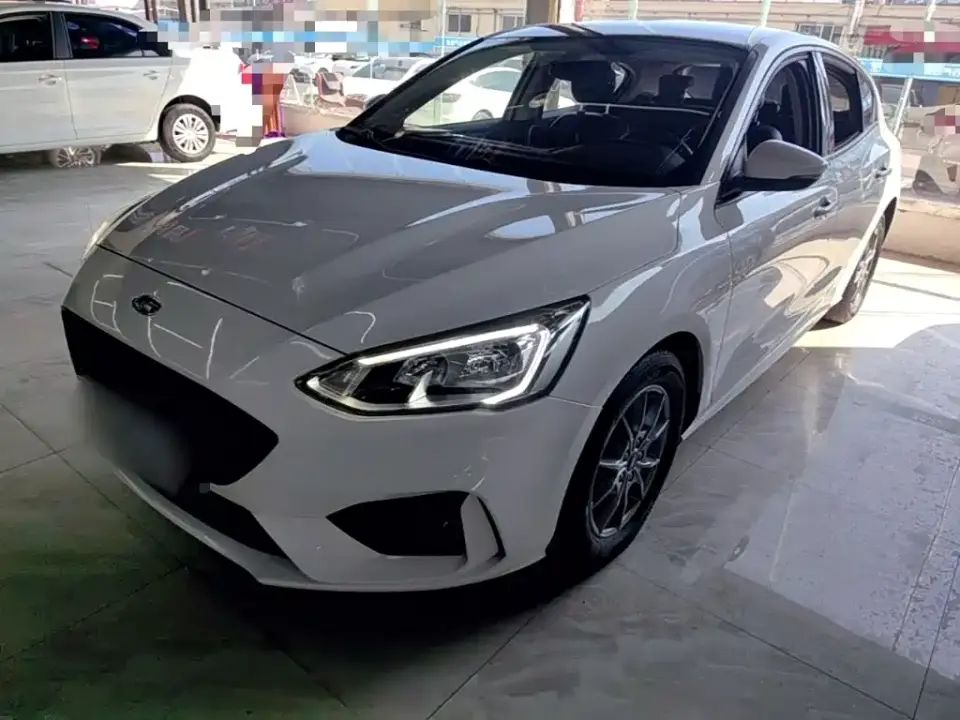 Ford Focus Hatchback EcoBoost 180 Auto Trend Edition 2020