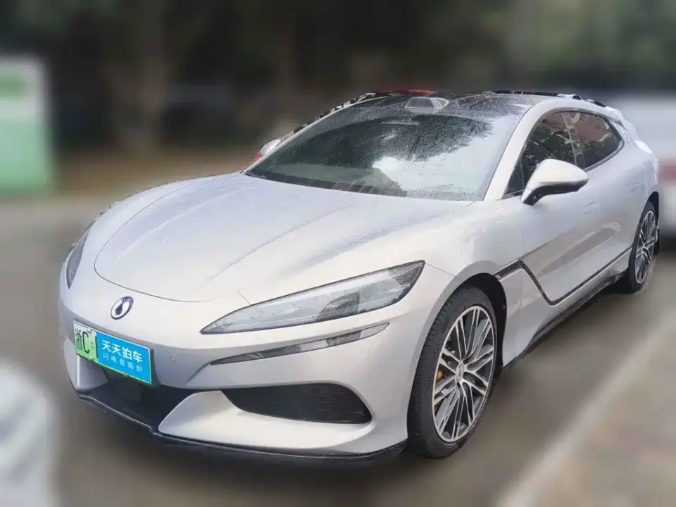 Denza Z9GT Model Flash Charge Flagship Edition 2026