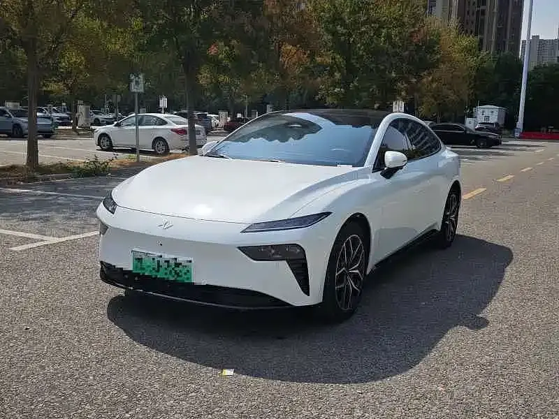 Dongfeng Yipai eπ007 Edition Pure Electric 650Max Cruise Version 2025