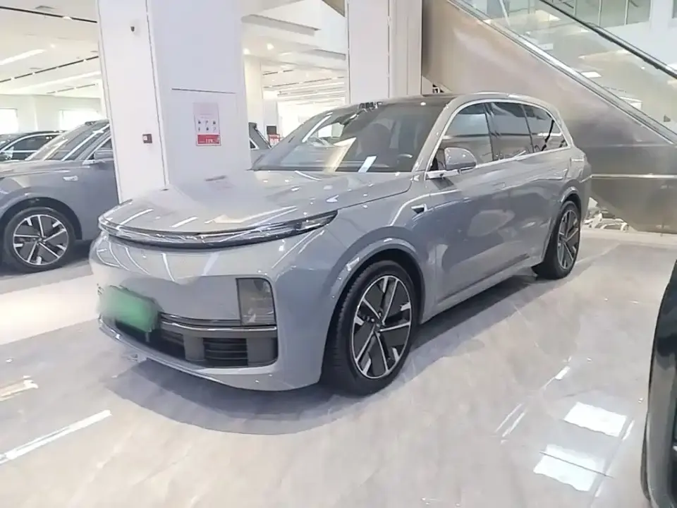 Li Auto Li L8 Max Smart Renewal Edition 2025