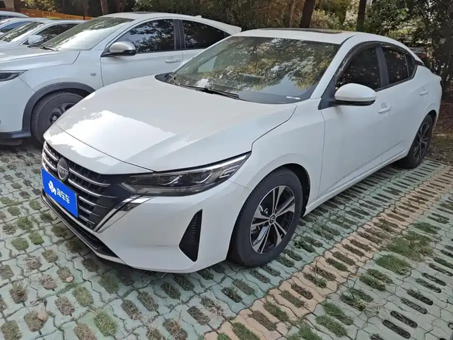 Nissan Sylphy 1.6L CVT Deluxe Edition 2024
