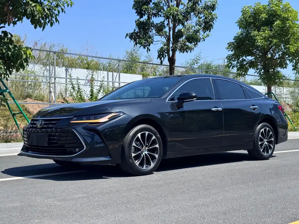 Toyota Avalon 2.0L Luxury Edition 2022