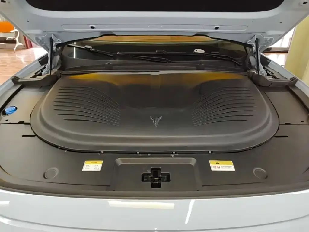Voyah Auto VOYAH FREE Ultra Long Range Intelligent Driving Edition 2024 — фото 20