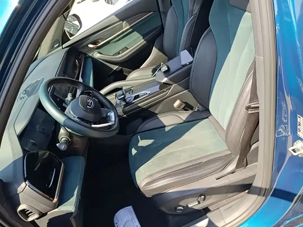 Geely Xingyue L 2.0TD DCT EVO FWD Flagship 2022 — фото 15