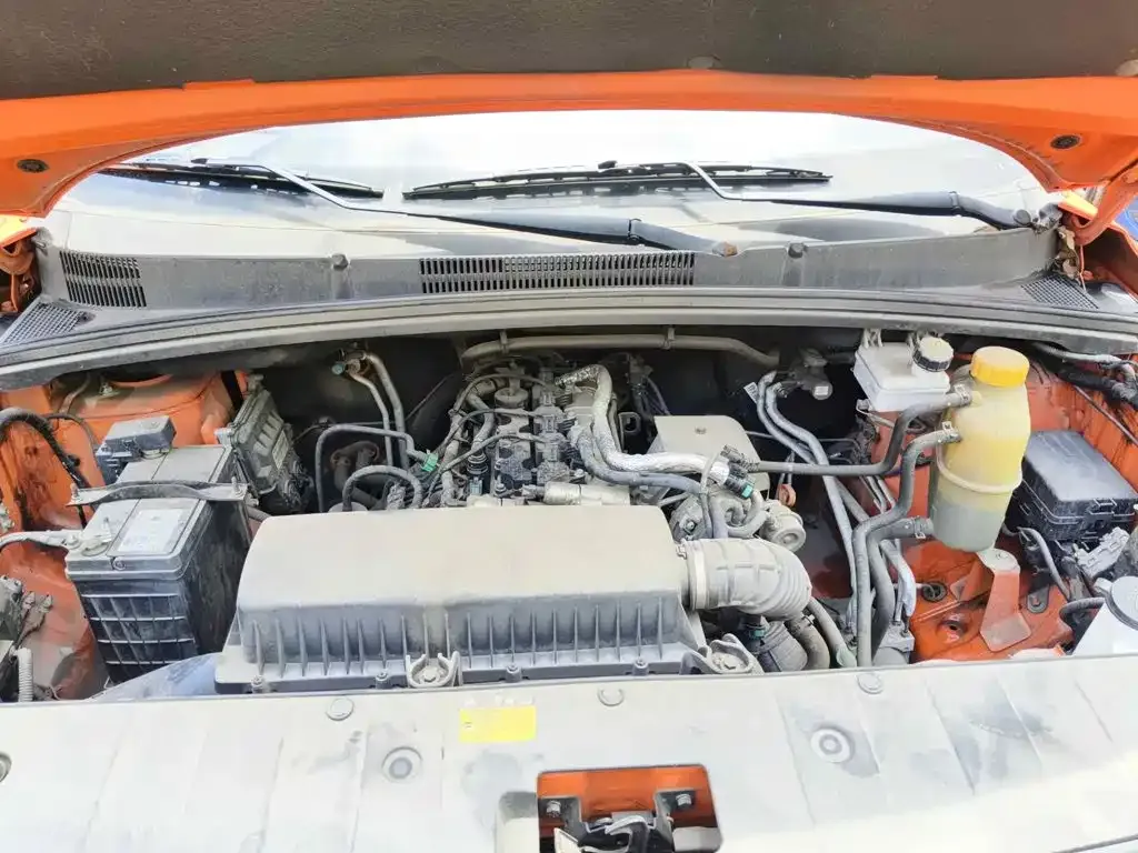 Wuling Motors Wuling Journey 1.5T Manual Comfort Sealed Window Edition 2022 — фото 3