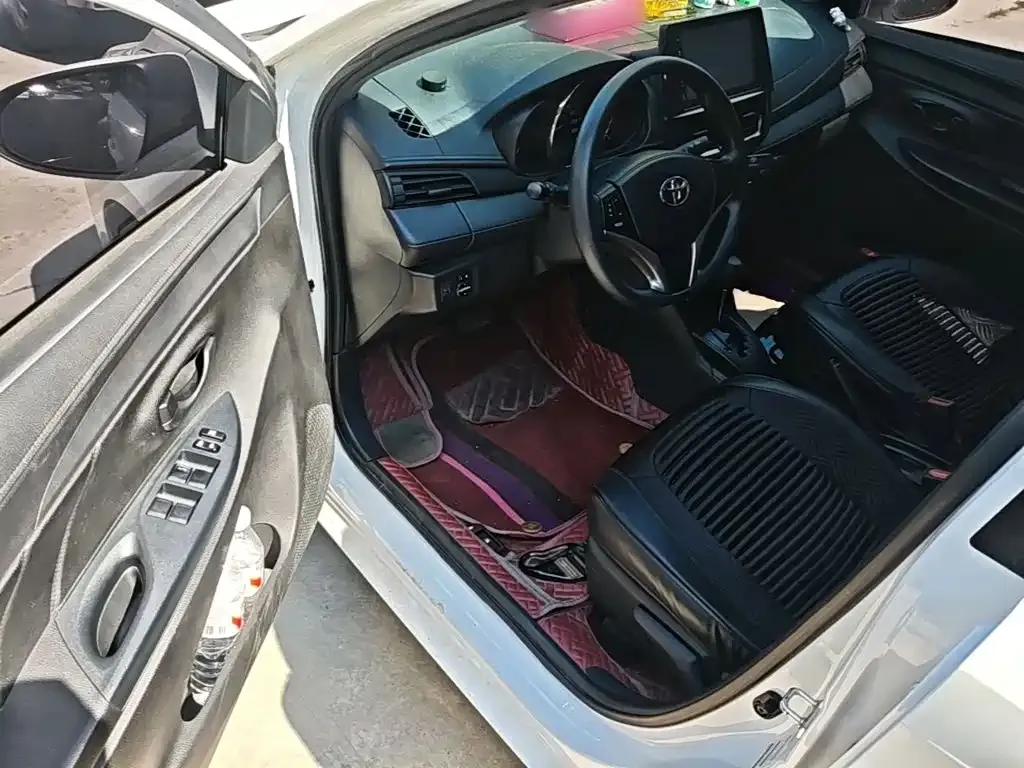 Toyota Vios 1.5L CVT Chuangxing Edition 2022 — фото 16