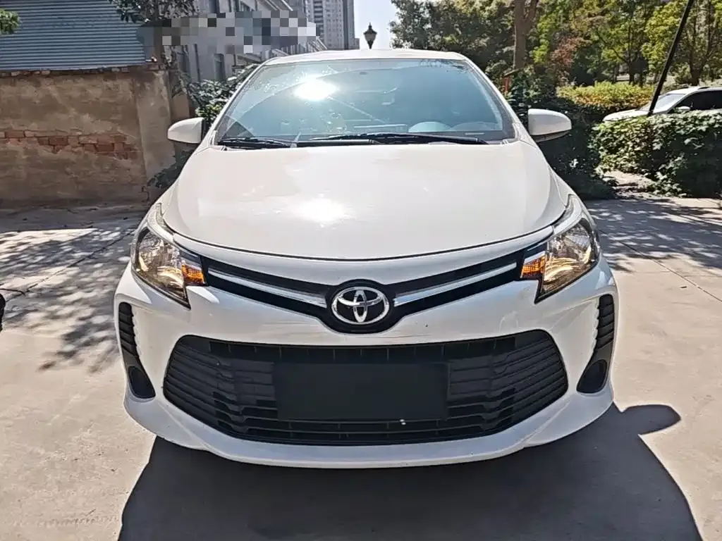 Toyota Vios 1.5L CVT Chuangxing Edition 2022 — фото 3