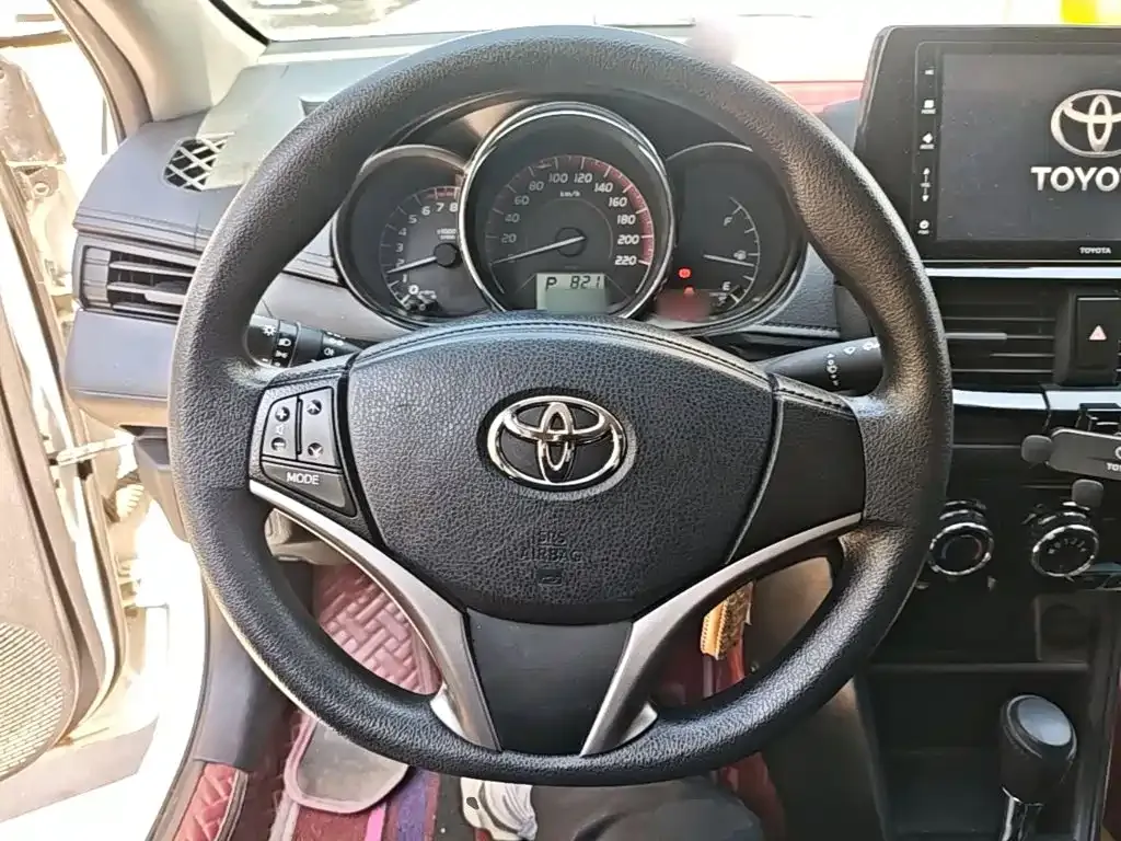 Toyota Vios 1.5L CVT Chuangxing Edition 2022 — фото 11