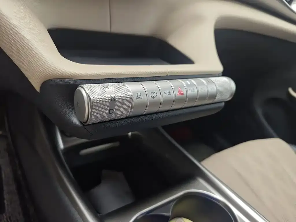 BYD Dolphin 420km Freedom Edition 2025 — фото 14