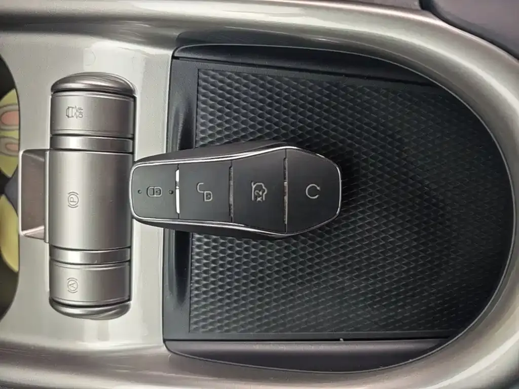 BYD Dolphin 420km Freedom Edition 2025 — фото 9