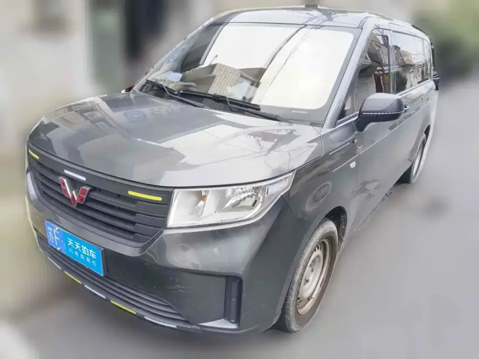 Wuling Motors Wuling Journey Model 1.5T Manual Comfort 2023