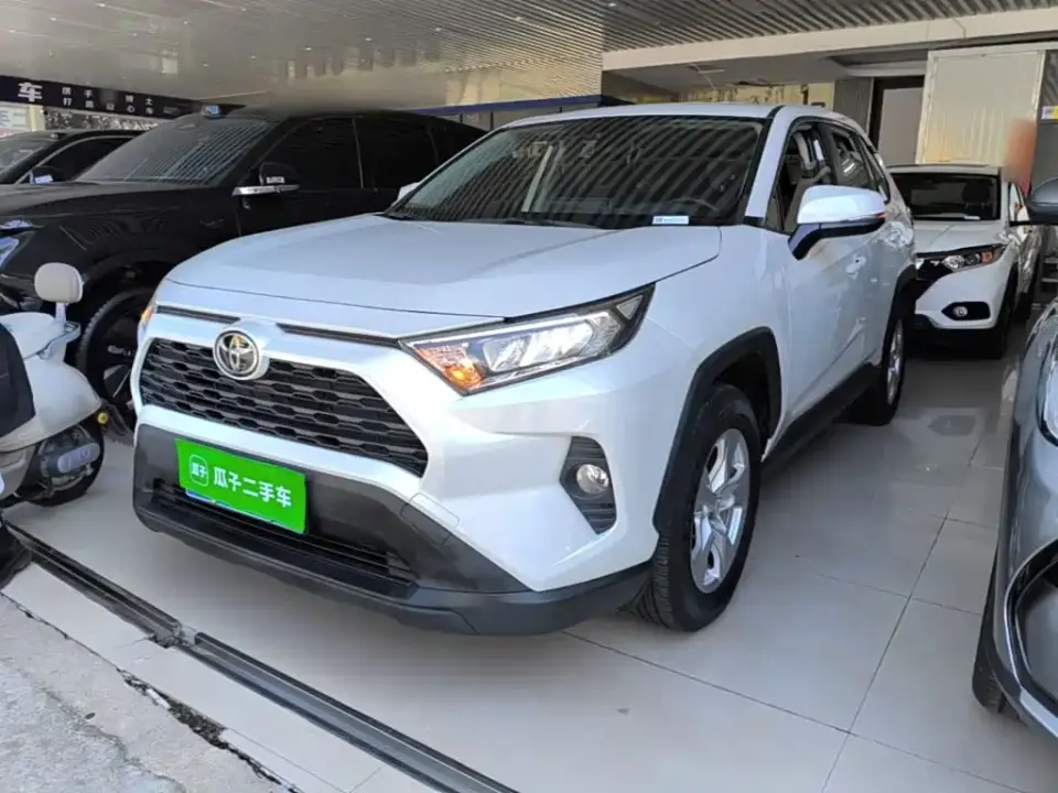 Toyota RAV4 Rongfang 2.0L CVT 2WD Urban 2021