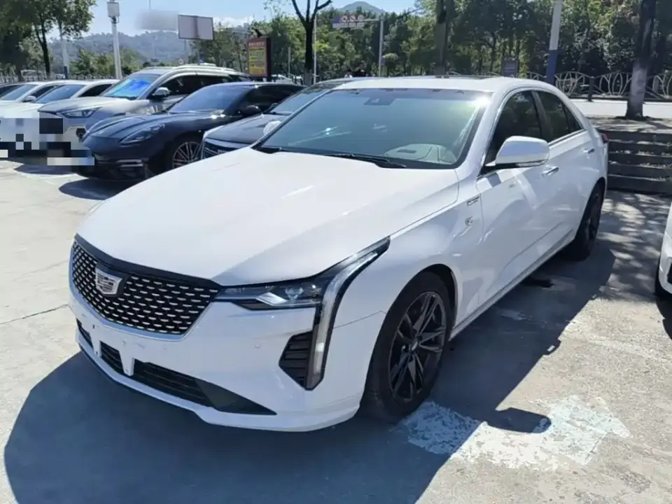Cadillac CT4 28T Luxury Model 2022