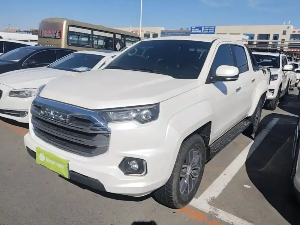 Jiangling Yuhu 7 2.0T Automatic Diesel 4WD Comfort Standard Wheelbase 2022