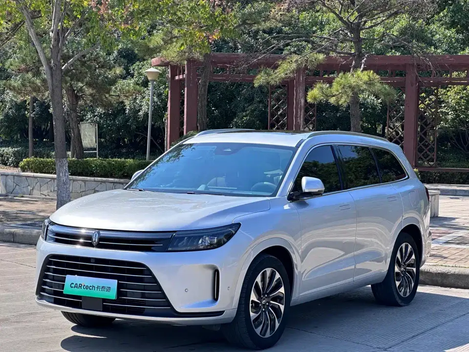 AITO Wenjie AITO M7 1.5T RWD Plus 5-Seater 2024